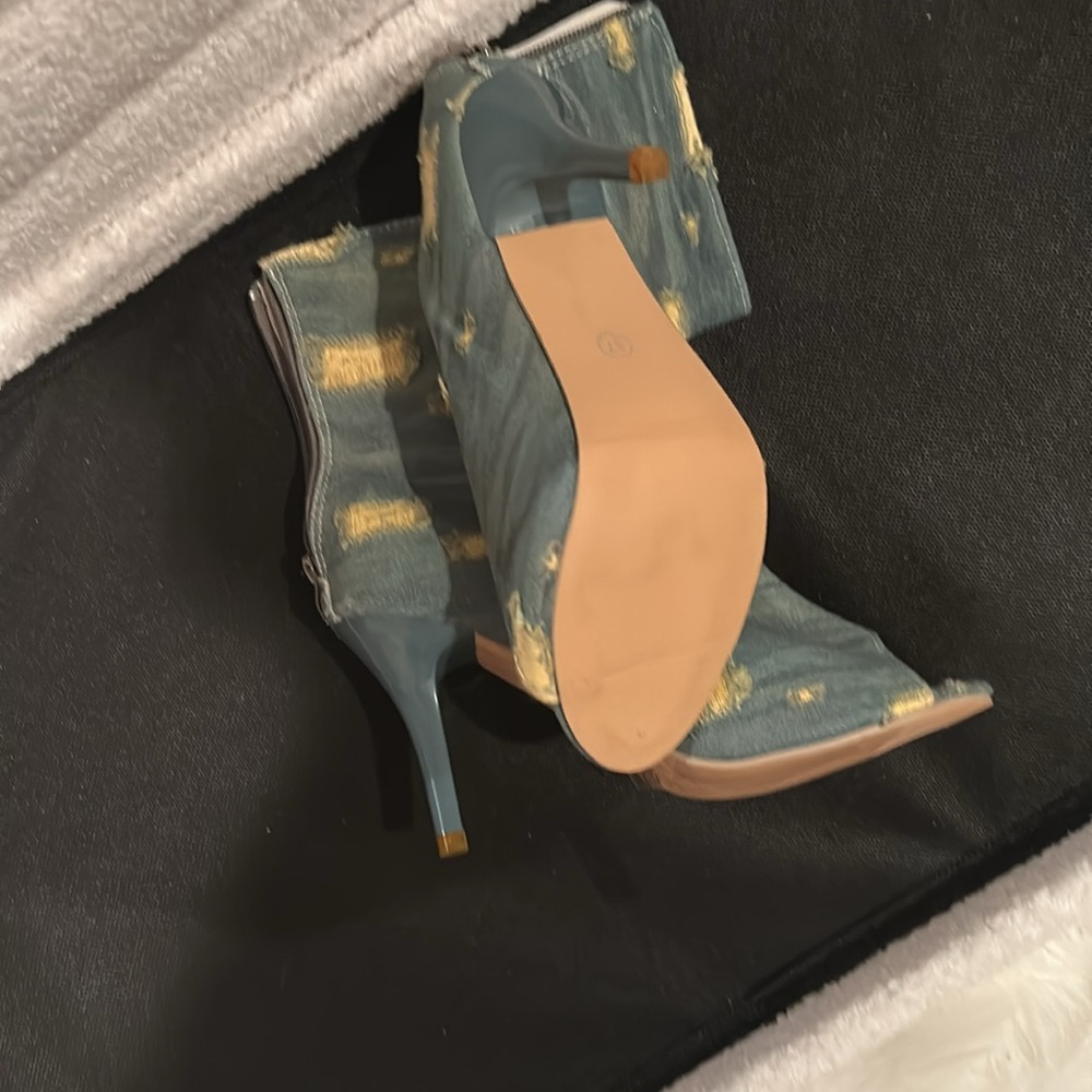Denim boots distressed